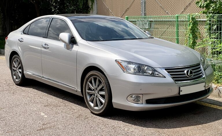 Classic 2010 Lexus ES 350 (GSV40)